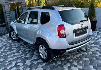 Dacia Duster 2008-2018 Накладка на задній бампер EuroCap (ABS) 2019t008 фото