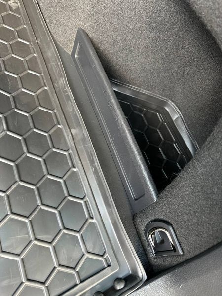 Автомобільний килимок в багажник Volkswagen Passat B8 2015- (Universal) AG111501 фото