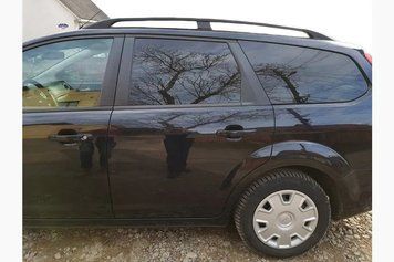 Алюмінієві рейлінги (Caravan, Чорні) Ford Focus II 2005-2008 рр. hpb64876/1 фото