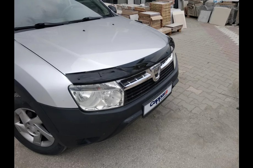 Дефлектор капоту Dacia Duster 2008-2018 30210210-010409-30010101.1 фото