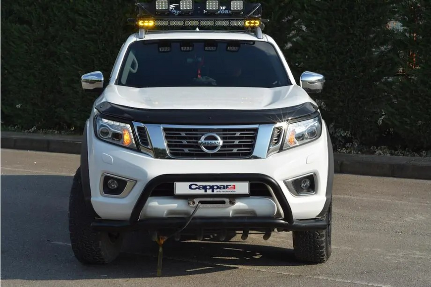 Дефлектор капоту Nissan Navara/NP300 2016- 5758K004 фото