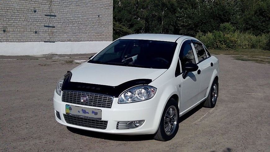 Дефлектор капоту Fiat Linea 2007- Vip Tuning FT09 FT09 фото