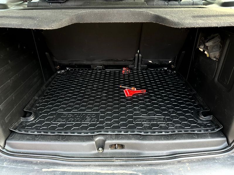 Автомобільний килимок в багажник Citroen Berlingo (B9) AG111157 фото