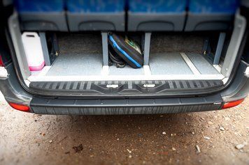 Mercedes Sprinter W907 З 2018 року; W910 З 2018 року Накладка на задній бампер EuroCap (ABS) 5471t014/2 фото