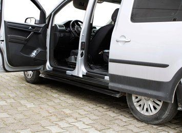 Volkswagen Caddy 2015-2020 Накладки на дверні пороги EuroCap (2 шт., ABS) 8017E007/1 фото