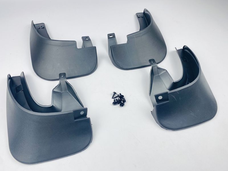 Бризковики для Hyundai Tucson 2004-2014 00-00014261 фото