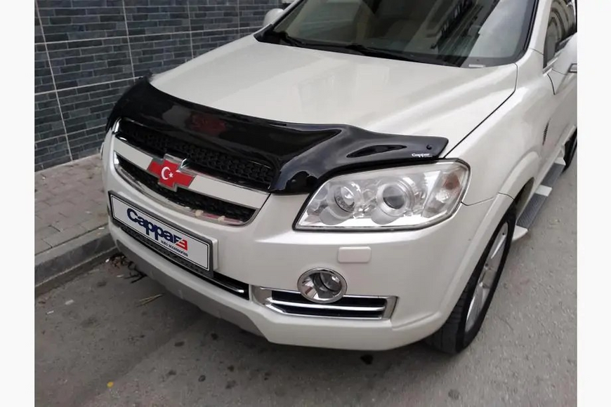 Дефлектор капоту Chevrolet Captiva 2006-2011 30180106-010409-30010101 фото