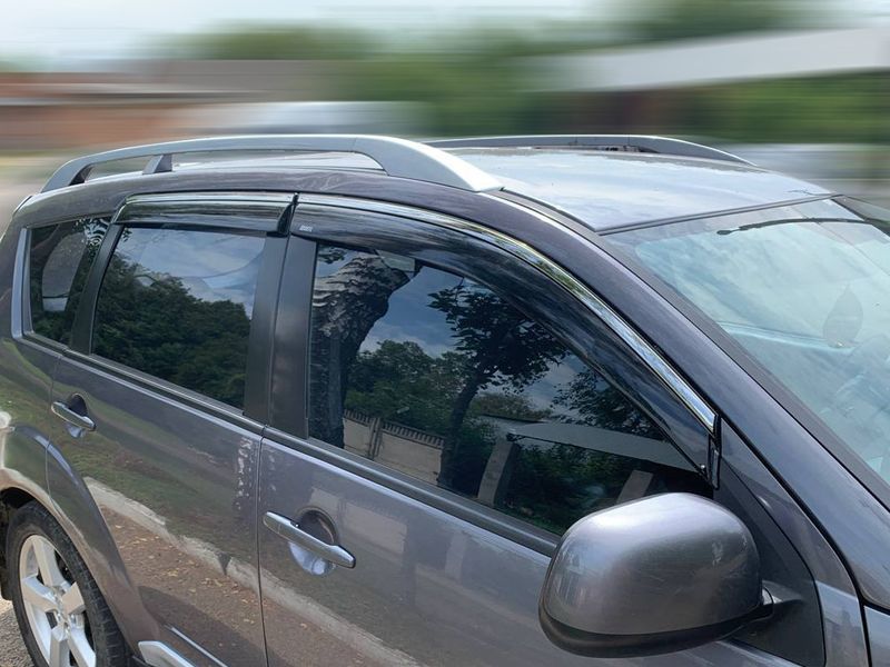 Дефлектор вікна для Mitsubishi Outlander XL 2007-2012 з нерж. хром полоскою 00-00014187 фото