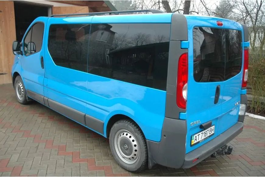 Рейлінги Чорні Довга база, Метал. ніжки Nissan Primastar 2002-2014 рр. met064/3 фото