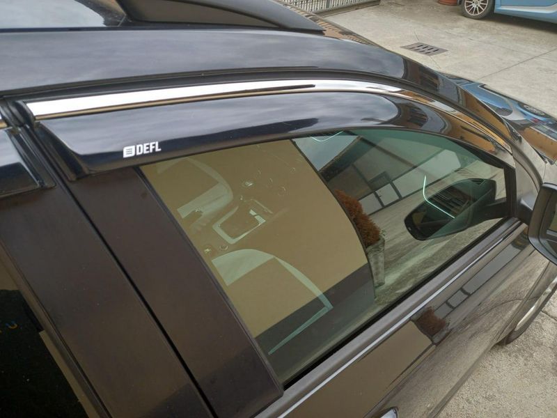 Дефлектор вікна для Skoda Octavia A7 2013-2019 Combi з нерж. хром полоскою 00-00014185 фото