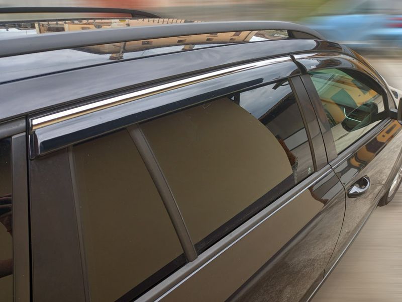 Дефлектор вікна для Skoda Octavia A7 2013-2019 Combi з нерж. хром полоскою 00-00014185 фото