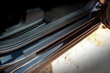 Volkswagen Passat B7 2012-2015 Накладки на пороги DDU (4 шт, пластик) por976/1 фото
