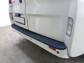 Renault Trafic 2001-2015 Накладка на задній бампер EuroCap (ABS) 6878t006 фото