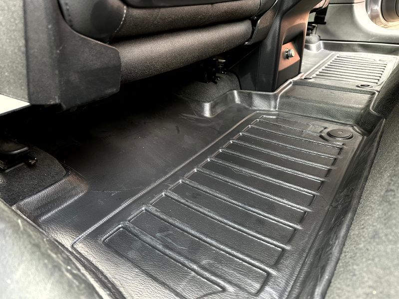 Автомобільні килимки в салон для Audi Q5 e-tron 2021- 3D 4 шт 5024274.2 фото