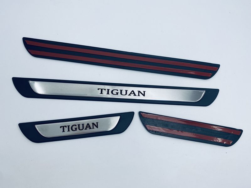 Накладки на пороги Volkswagen Tiguan 2 2016+ (хром-пласт) TAN24 00-00011726 фото
