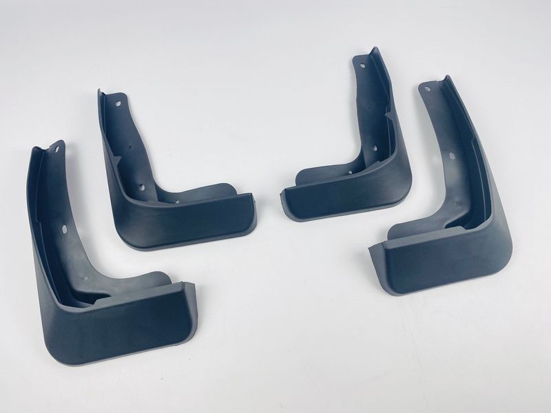 Бризковики для Volkswagen Golf 8 2020- R-Line 00-00014295 фото