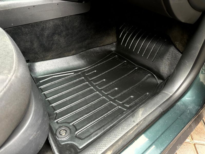 Автомобільні килимки в салон для Volkswagen Passat B5 1996-2005 3D 5 шт 5024035 фото