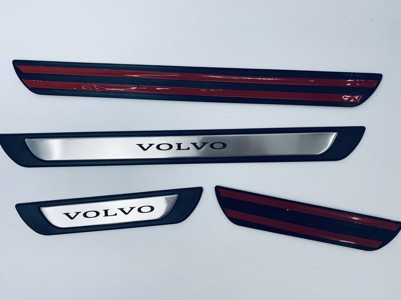 Накладки на пороги Volvo V90 2016+ (хром-пласт) TAN24 00-00011721/15 фото