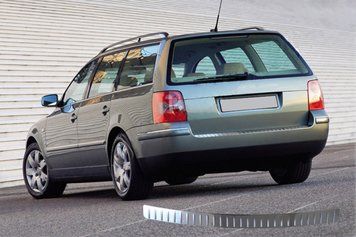 Volkswagen Passat B5 1997-2005 Накладки на задній бампер SW (Omsa, нерж.) Матова поліровка 7504095t фото