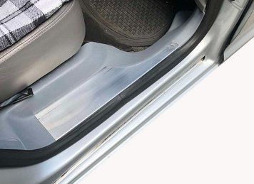 Volkswagen Caddy 2004-2010 Накладки на внутрішні пороги (без напису, сталь) 4 штуки car0221b/2 фото