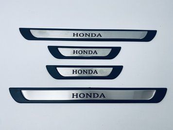 Накладки на пороги Honda HR-V 1998-2006 (хром-пласт) TAN24 00-00011732/26 фото