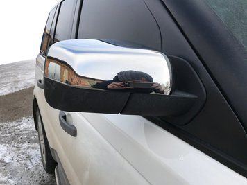 LandRover Freelander 2006-2014 Накладки на дзеркала (2 шт, нерж.) Carmos - Турецька сталь car200065/4 фото